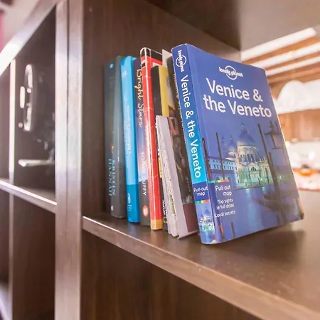 Canal Dream Cosy With Canal View * البندقية